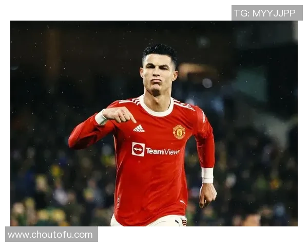 足球巨星背后的导师们那些影响力深远的足球师傅与传承故事