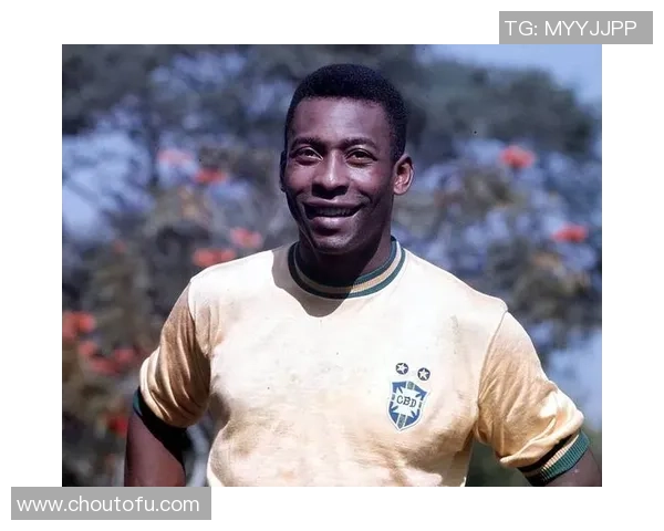 足球球星头雕艺术：展现传奇人物风采与细节的雕刻之美