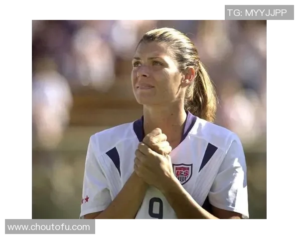 葡萄牙女足球星盘点:从历史传奇到新生代明星的崛起 葡萄牙女足球星盘点:从历史传奇到新生代明星的崛起